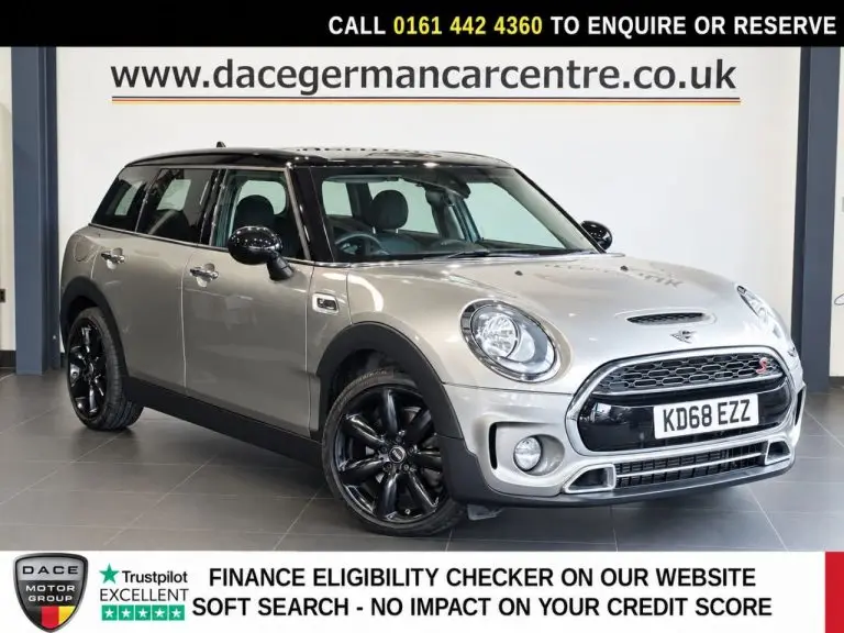 Used 2019 SILVER MINI CLUBMAN Estate 2.0 Cooper S Exclusive Estate 6dr Petrol Steptronic Euro 6 (s/s) (192 ps) PETROL (reg. 2019-02-08) (Automatic) for sale in Stockport