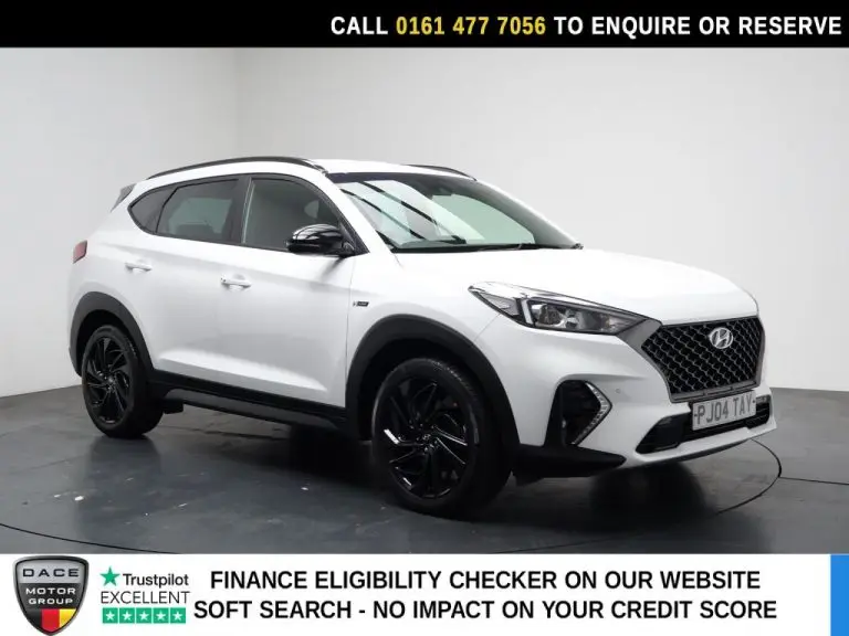 Used 2019 WHITE HYUNDAI TUCSON SUV 1.6 T-GDi N Line SUV 5dr Petrol DCT Euro 6 (s/s) (177 ps) PETROL (reg. 2019-09-30) (Automatic) for sale in Stockport