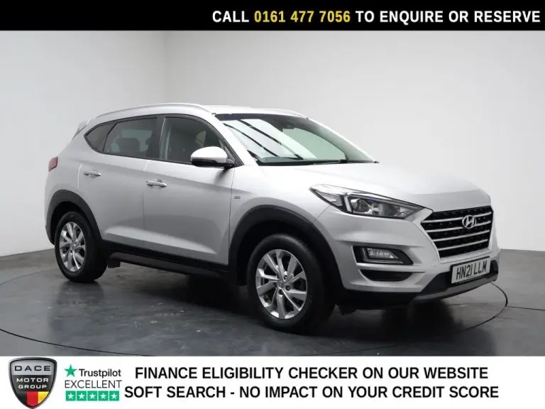 Used 2021 SILVER HYUNDAI TUCSON SUV 1.6 CRDi MHEV SE Nav SUV 5dr Diesel Hybrid DCT Euro 6 (s/s) (136 ps) DIESEL HYBRID (reg. 2021-03-27) (Automatic) for sale in Stockport