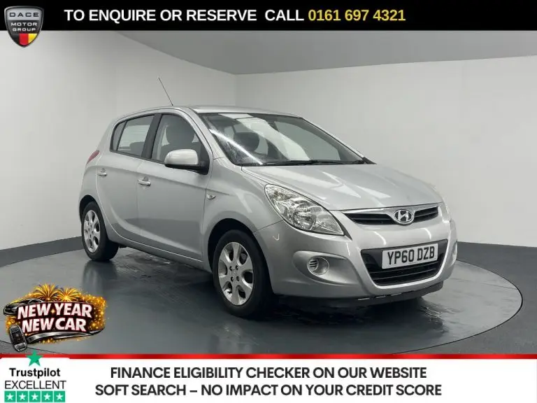 Used 2010 SILVER HYUNDAI I20 Hatchback 1.4 Comfort Hatchback 5dr Petrol Auto Euro 5 (99 bhp) PETROL (reg. 2010-12-06) (Automatic) for sale in Stockport