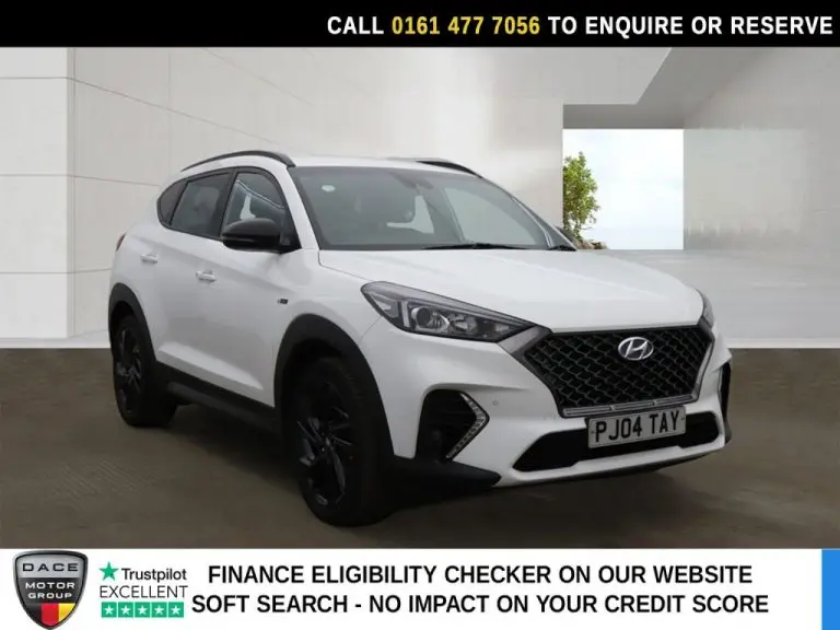 Used 2019 WHITE HYUNDAI TUCSON SUV 1.6 T-GDi N Line SUV 5dr Petrol DCT Euro 6 (s/s) (177 ps) PETROL (reg. 2019-09-30) (Automatic) for sale in Stockport